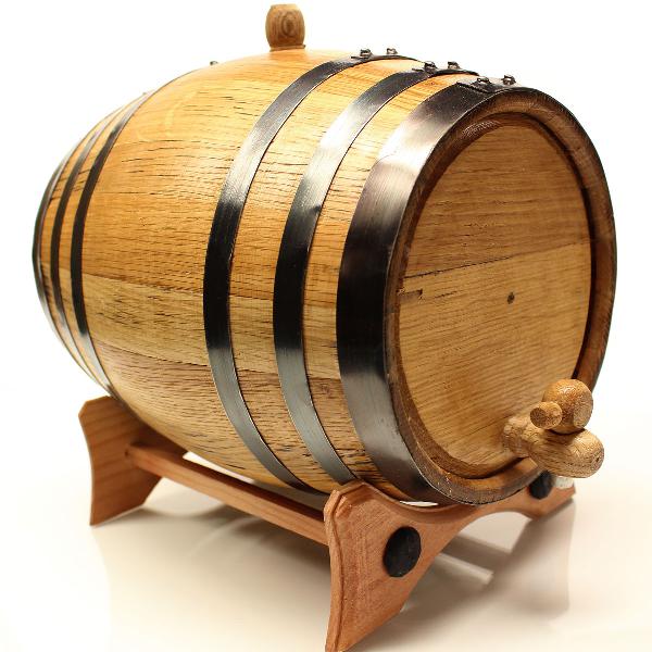 Bom gỗ sồi 200 lít cho phép ngâm được nhiều rượu một lần